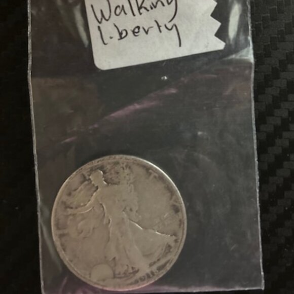 1918 Walking Liberty Half Dollar-1972 D & 1997 D Kennedy Head Half Dollars - Picture 1 of 8